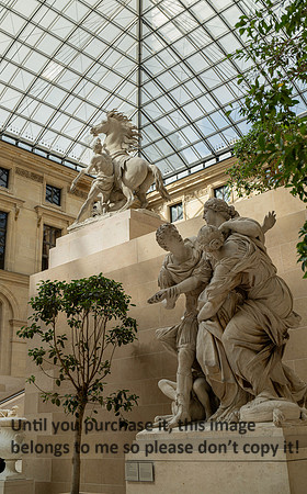 louve_sculpture_morvant_paris_france_2026_kellysheadshots.com-01306