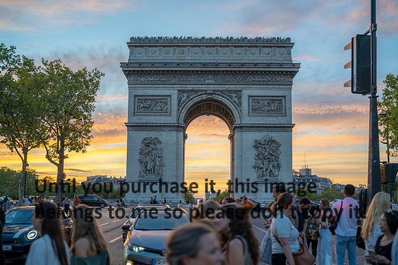 paris-arc-de-triumph-morvant_france_2026_kellysheadshots.com-01005