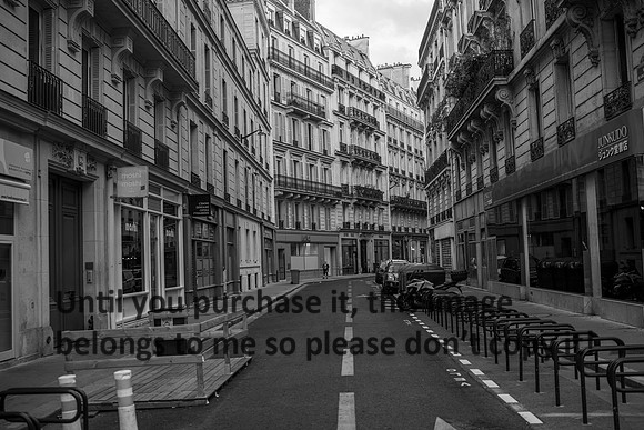 paris-street_morvant_france_2026_kellysheadshots.com_bw-01090