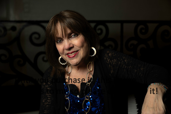 jill-butler_10-21-26_lg_kellysheadshots.com-0411