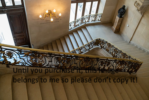 louve_staircase_morvant_paris_france_2026_kellysheadshots.com-01256