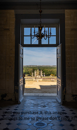 front-door_chateau-de-purnon_france_2026_kellysheadshots.com_lg-01717