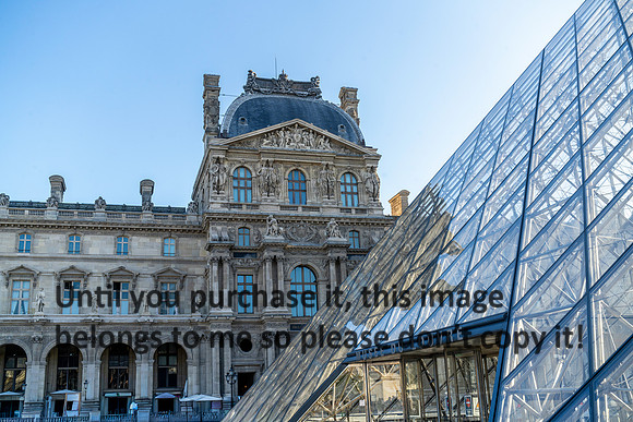 louve_architecture_morvant_paris_france_2026_kellysheadshots.com-01190