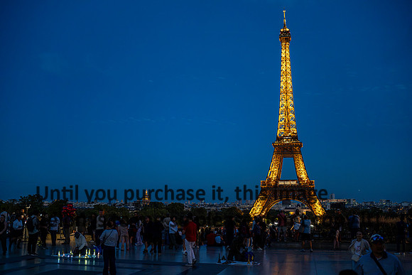 morvant_eiffel-tower_france_2026_kellysheadshots.com-01057