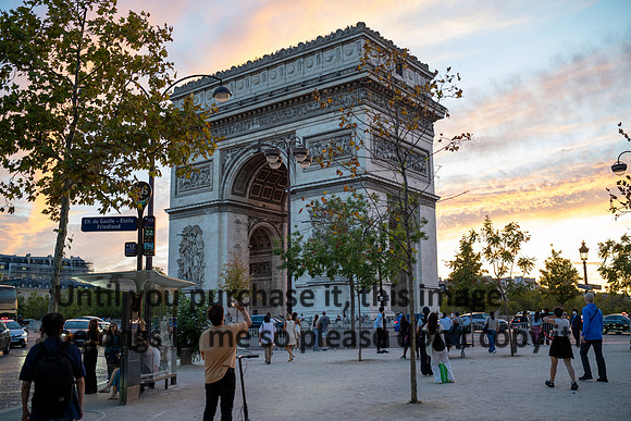 paris-arc-de-triumph-morvant_france_2026_kellysheadshots.com-01010