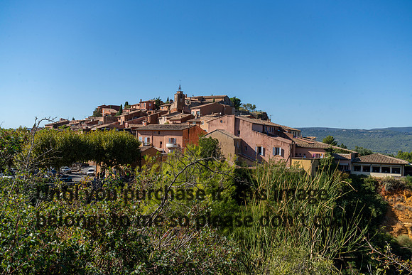 mountain-top-town_2026_france_kellysheadshots.com_lg-02248