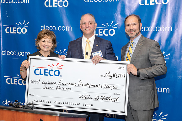cleco_donation_05-10-17_kelly-morvant-photography-5136