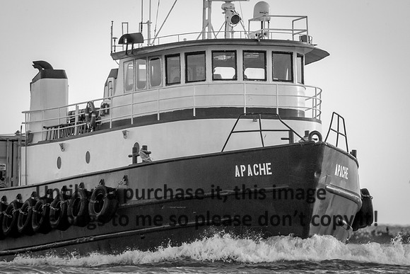 apache_crewboat_b&w_cameron_louisiana_kelly-morvant-photography_10-23-14-6778