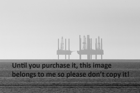 Jack Up Rigs- Water - B&W- Cameron LA-2657