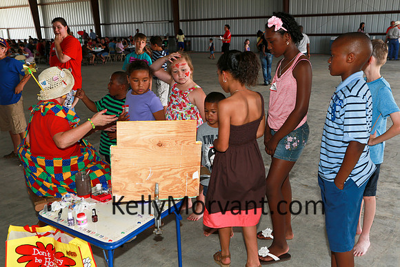 FDF-CrawfishBoil_05-05-12-1343