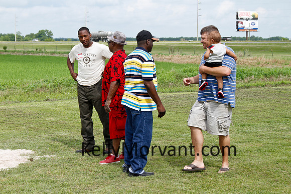 FDF-CrawfishBoil_05-05-12-2033